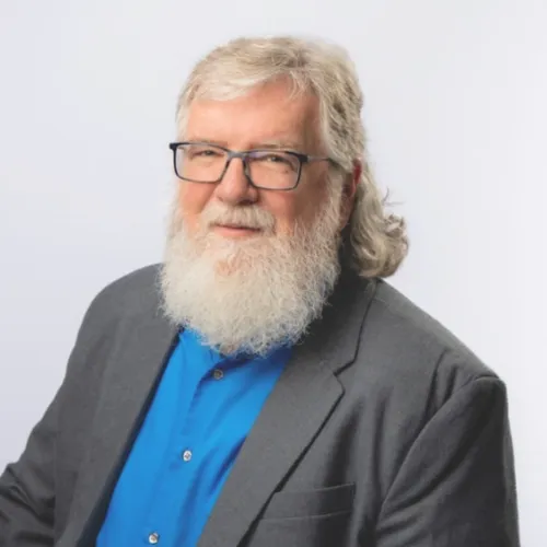 Glenn D Webb